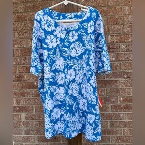 Cathy Daniels top‎